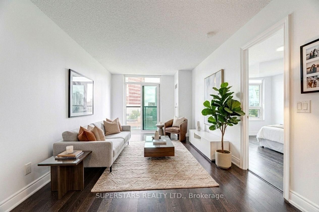 25 Greenview Avenue • #524 • Toronto, ON photo 3
