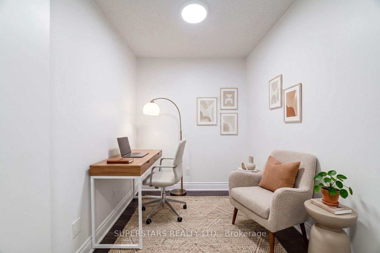 25 Greenview Avenue • #524 • Toronto, ON photo 8