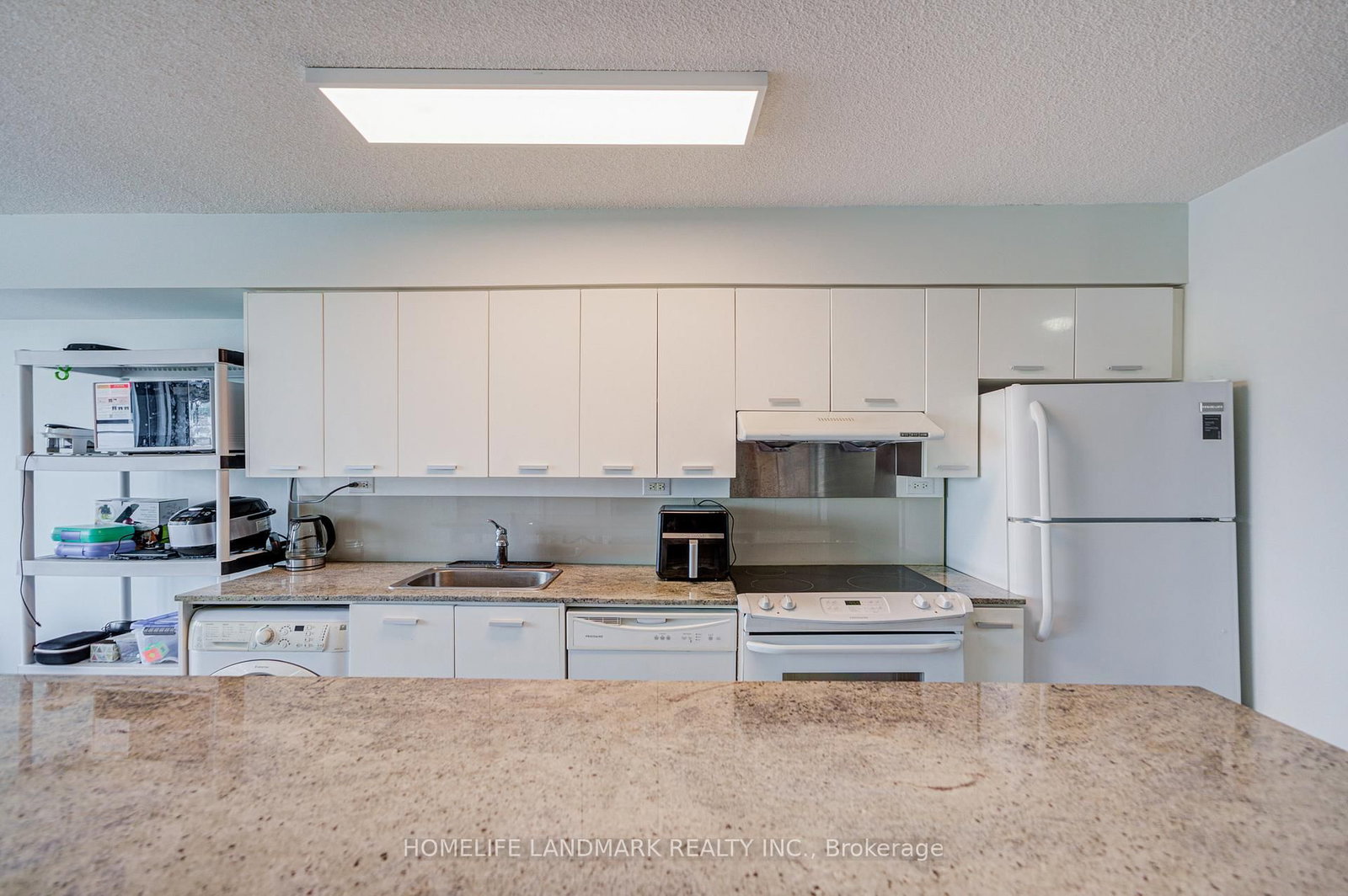 15 Singer Court • #305 • Toronto, ON photo 13