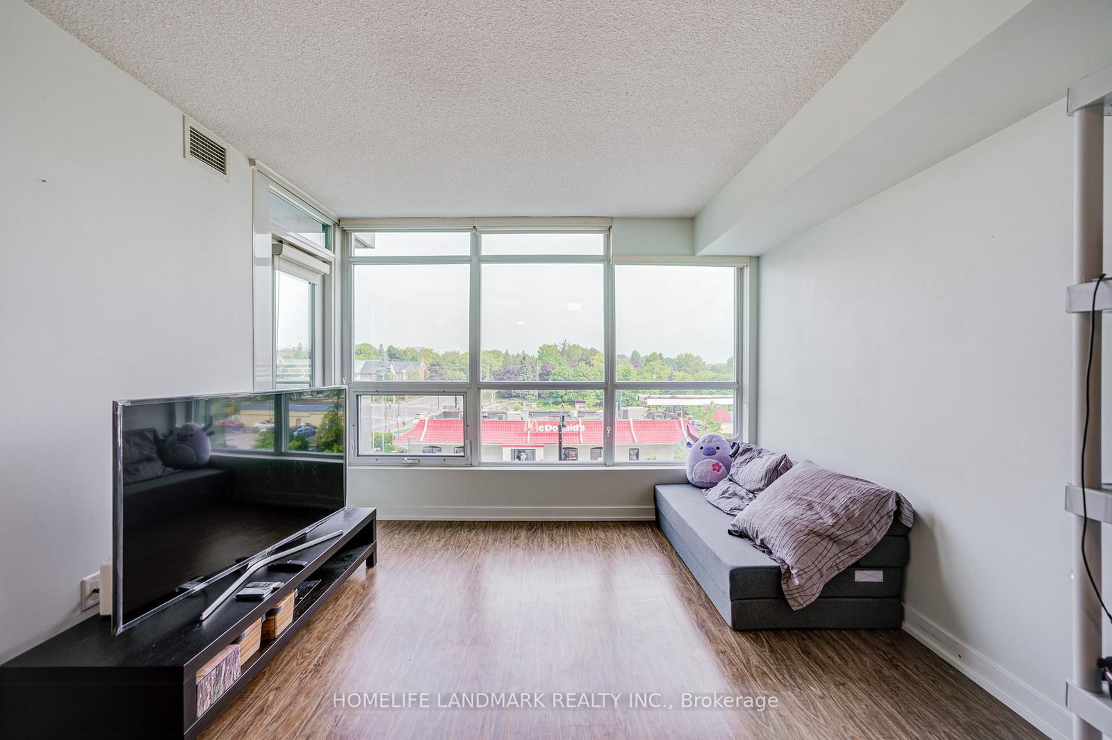 15 Singer Court • #305 • Toronto, ON photo 19
