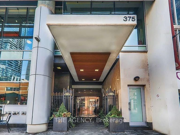 3107 - 375 King Street W