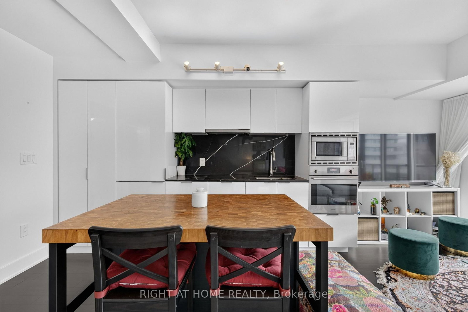 Property at 955 BAY