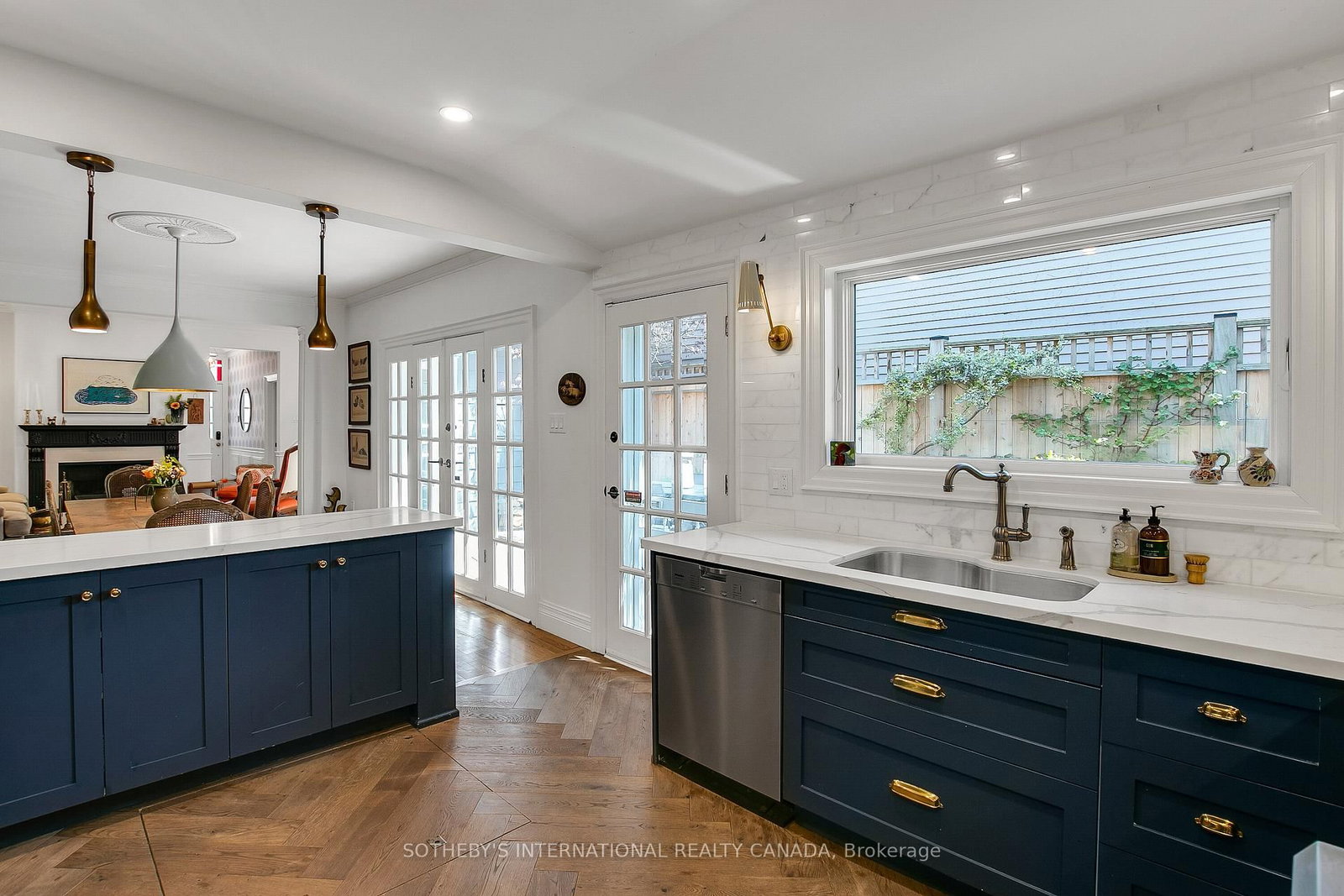 6 Bowman Street • Toronto, ON photo 21
