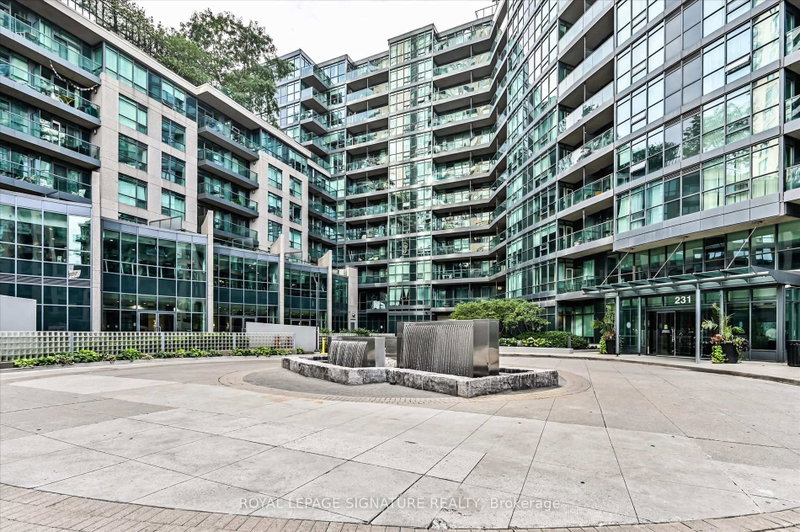905 - 231 Fort York Boulevard