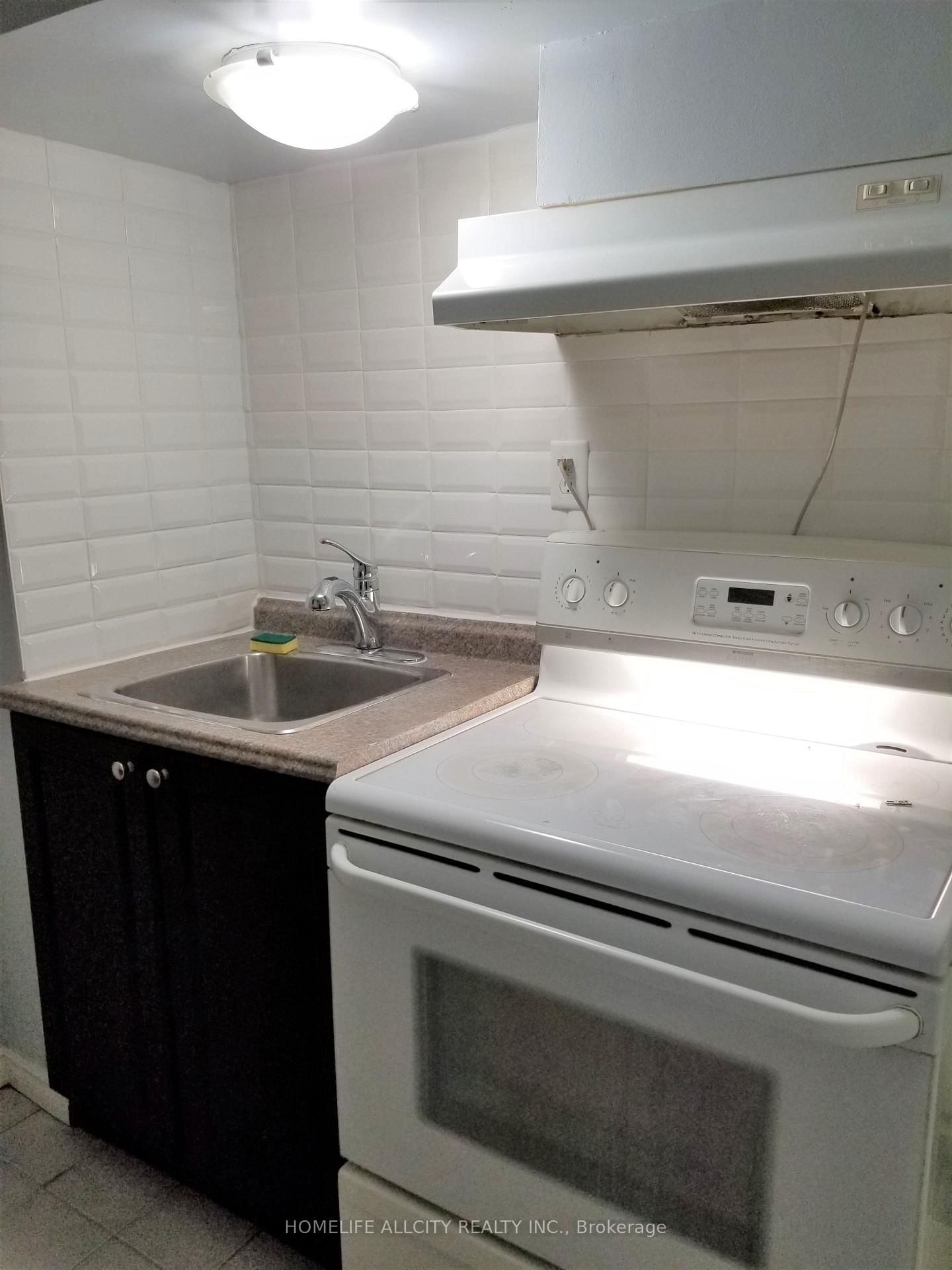 4 Bevdale Road • Toronto, ON photo 19