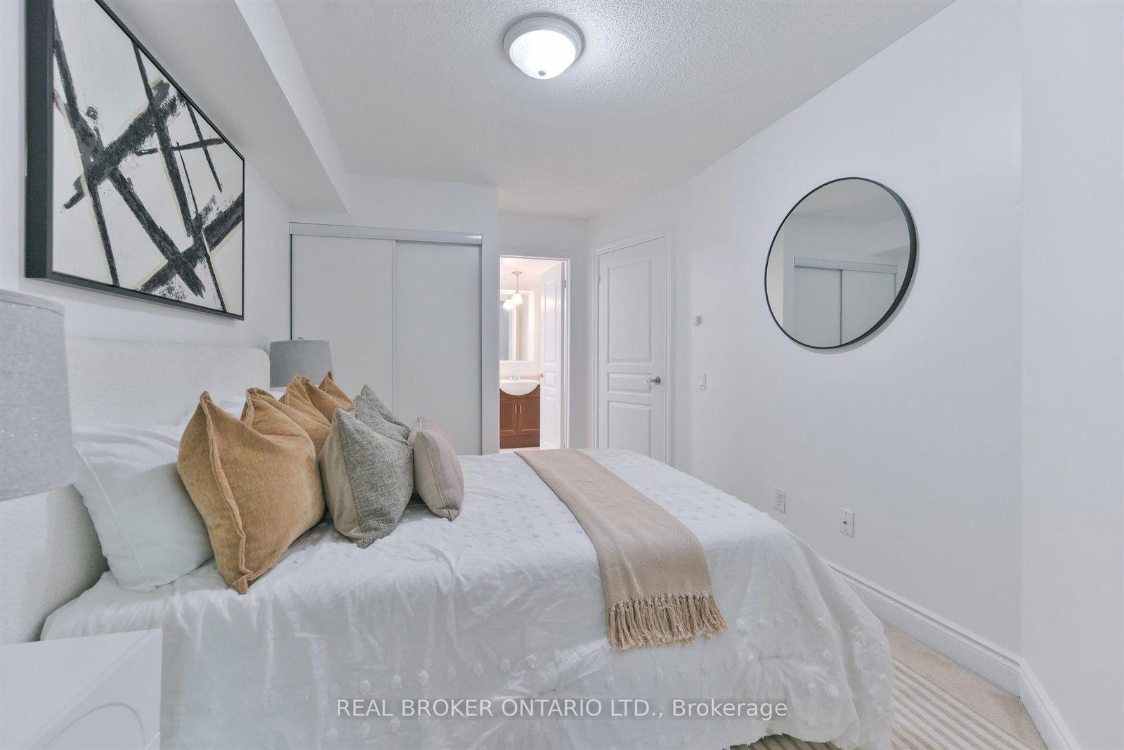 70 Byng Avenue • #24 • Toronto, ON photo 13