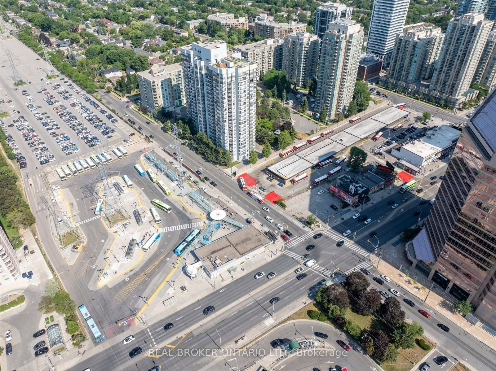 70 Byng Avenue • #24 • Toronto, ON photo 32