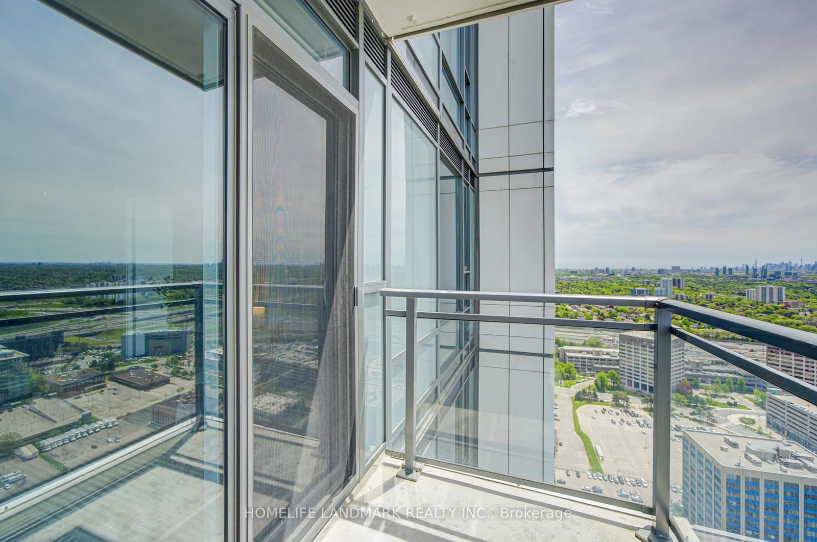55 Ann O'reilly Road • #4209 • Toronto, ON photo 32