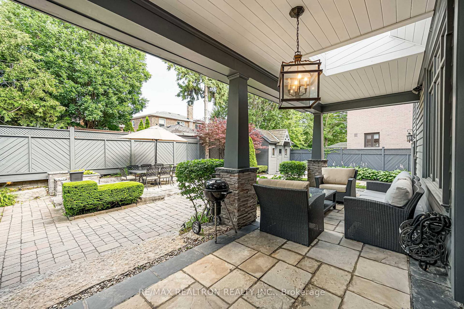 37 Stuart Crescent • Toronto, ON photo 15