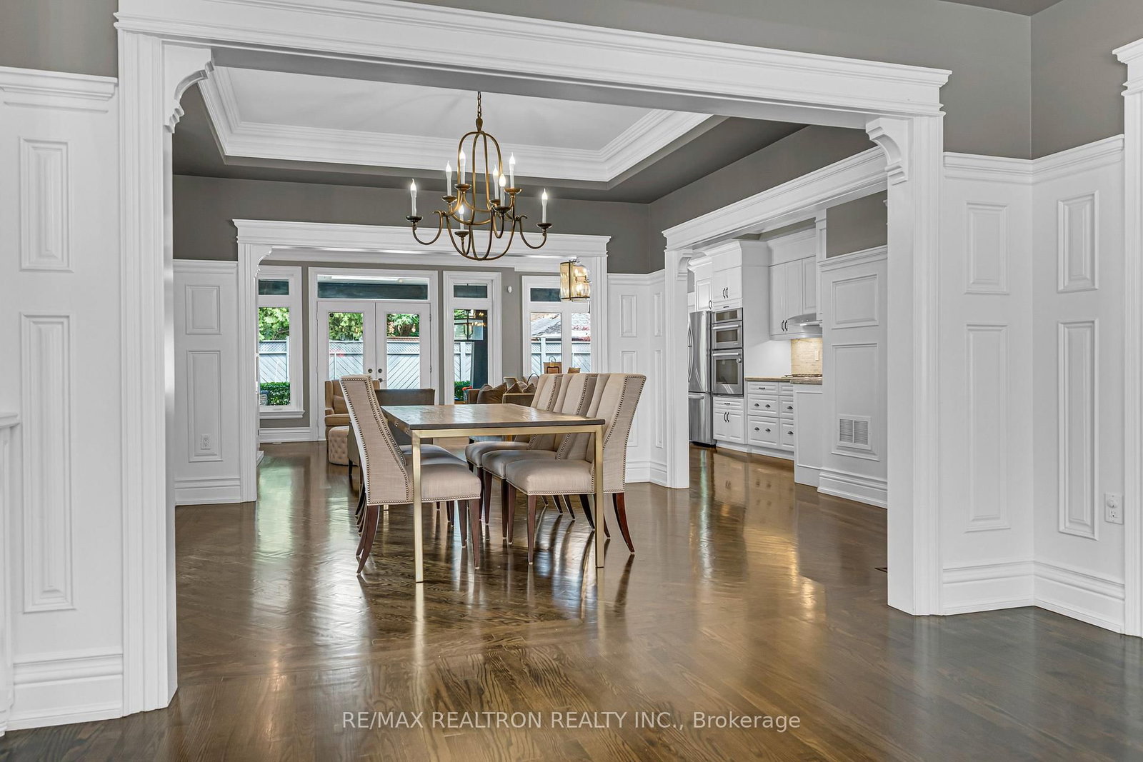 37 Stuart Crescent • Toronto, ON photo 21