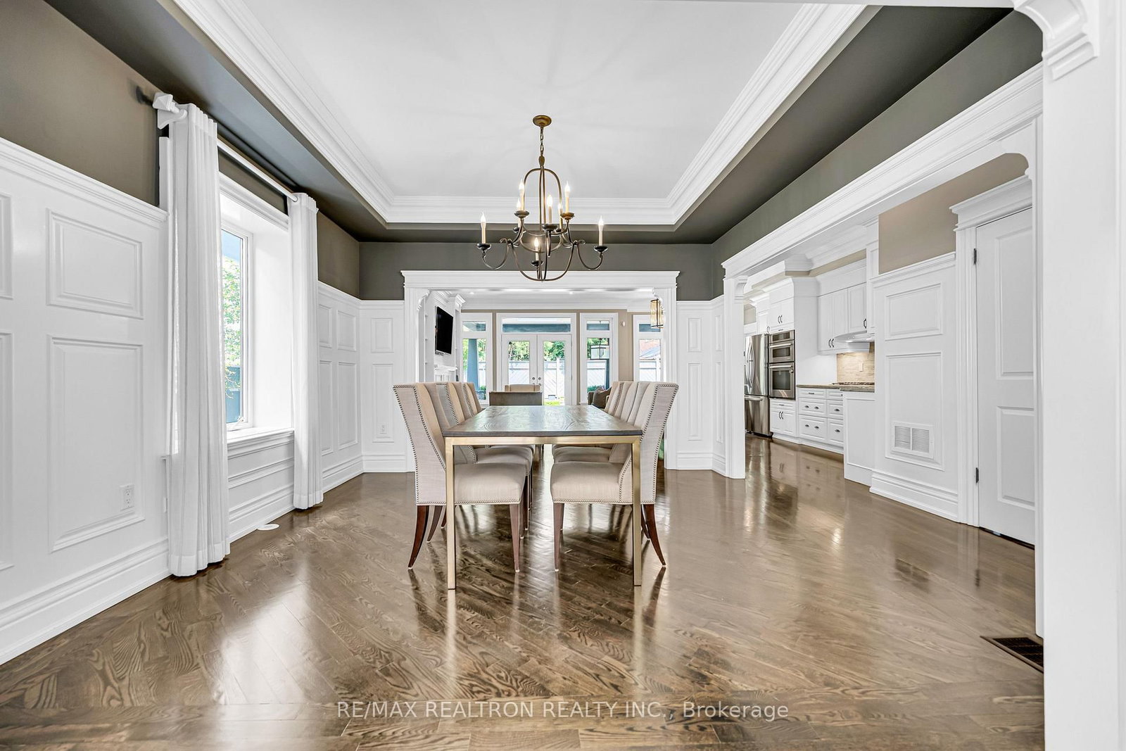 37 Stuart Crescent • Toronto, ON photo 25