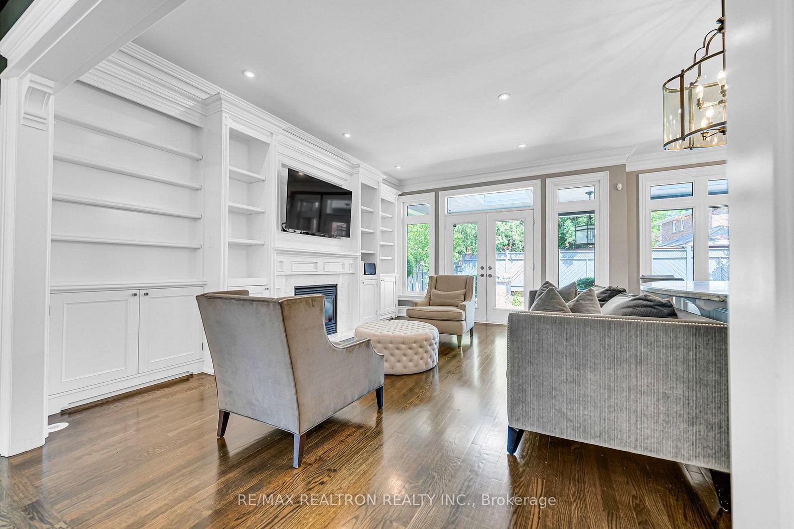 37 Stuart Crescent • Toronto, ON photo 29
