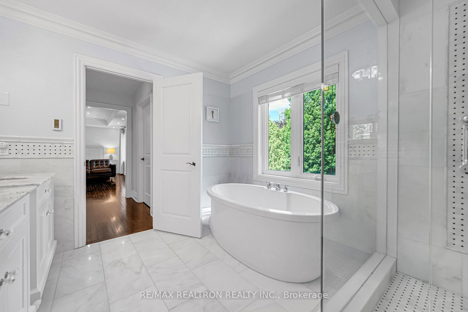 37 Stuart Crescent • Toronto, ON photo 45