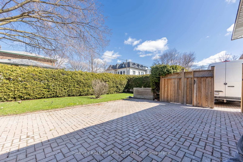 Bsmt 2 - 550 Glencairn Avenue