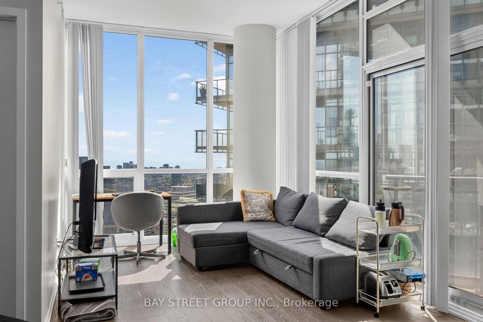 45 Charles Street E • #5102 • Toronto, ON photo 12