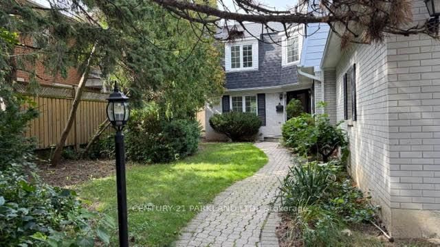 28 Pinnacle Road