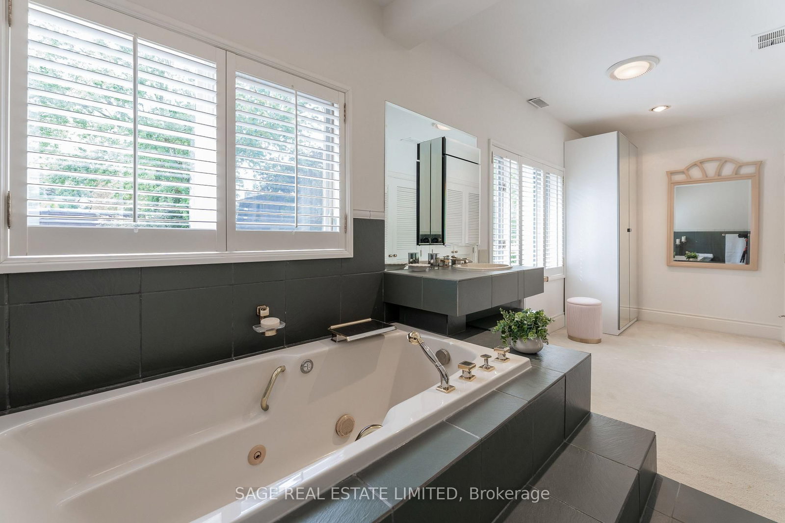 43 Oriole Road • Toronto, ON photo 28