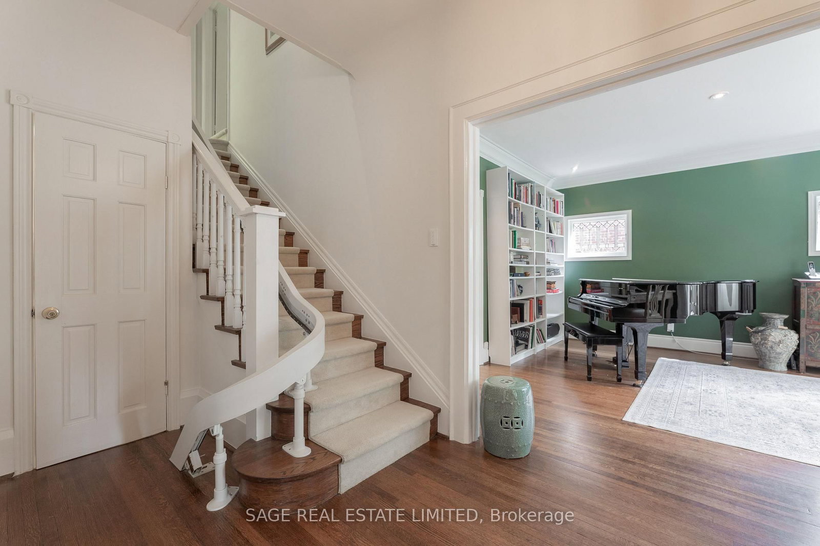 43 Oriole Road • Toronto, ON photo 4
