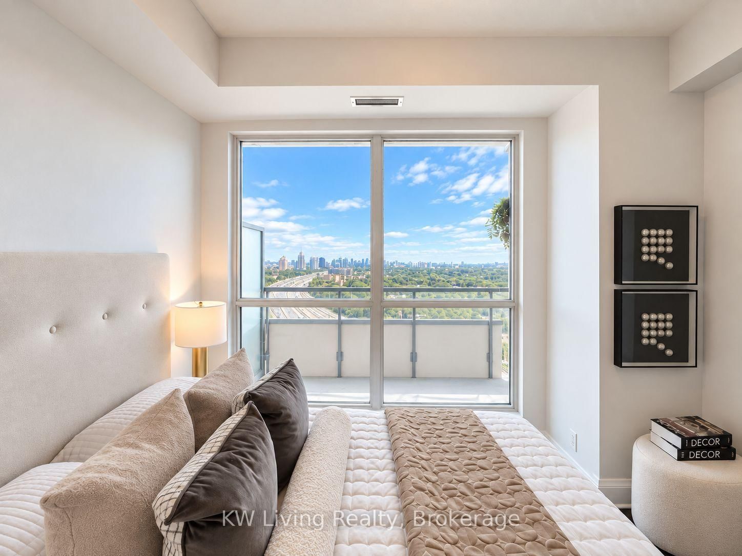 120 Harrison Garden Boulevard • #1805 • Toronto, ON photo 15