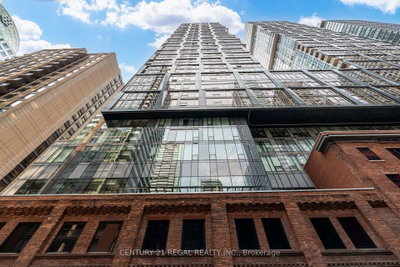 15 Mercer Street • #2204 • Toronto, ON