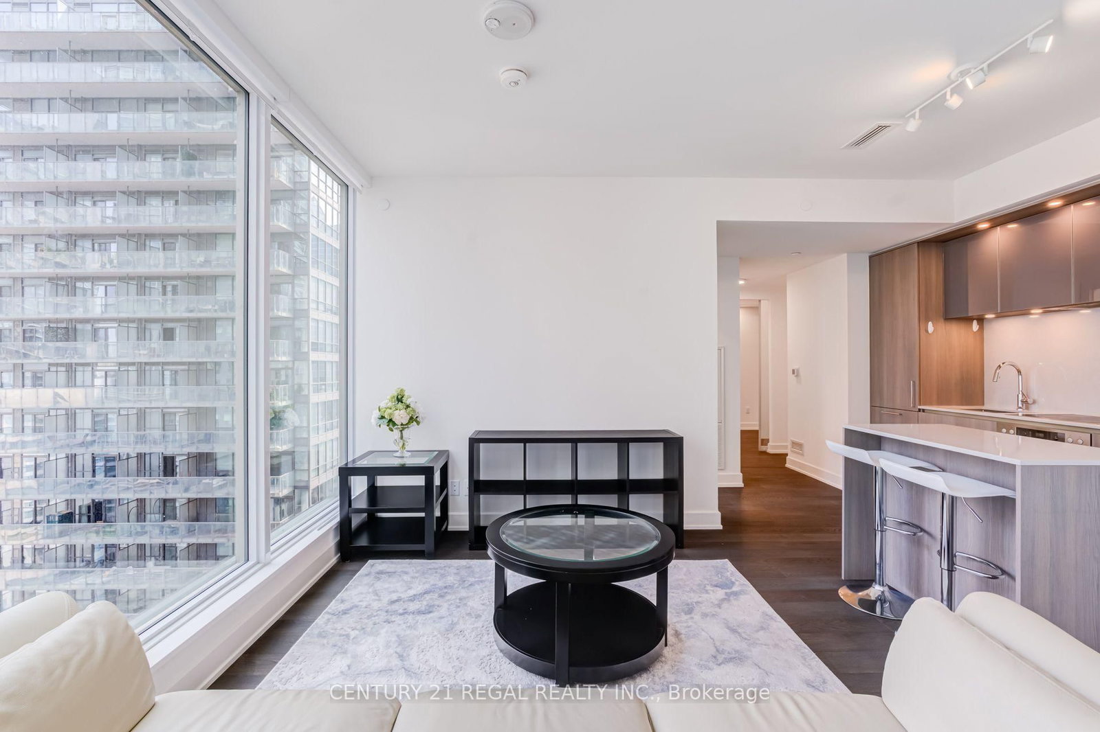 15 Mercer Street • #2204 • Toronto, ON photo 34