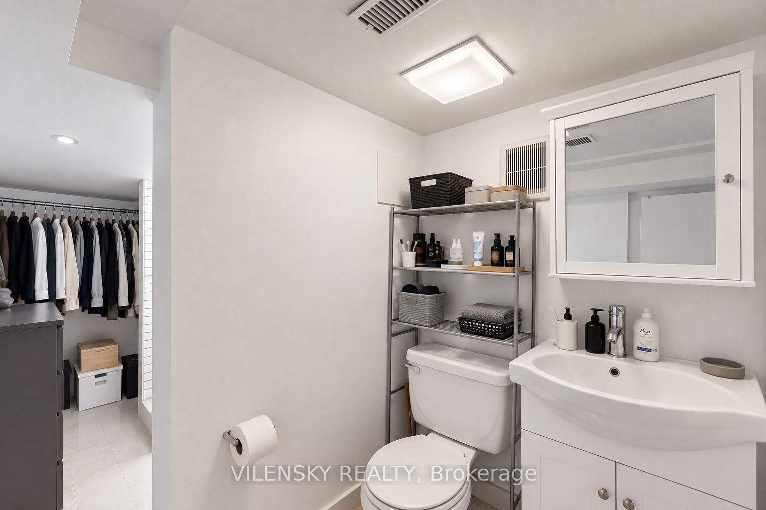 41 Lakeview Avenue • Toronto, ON photo 30