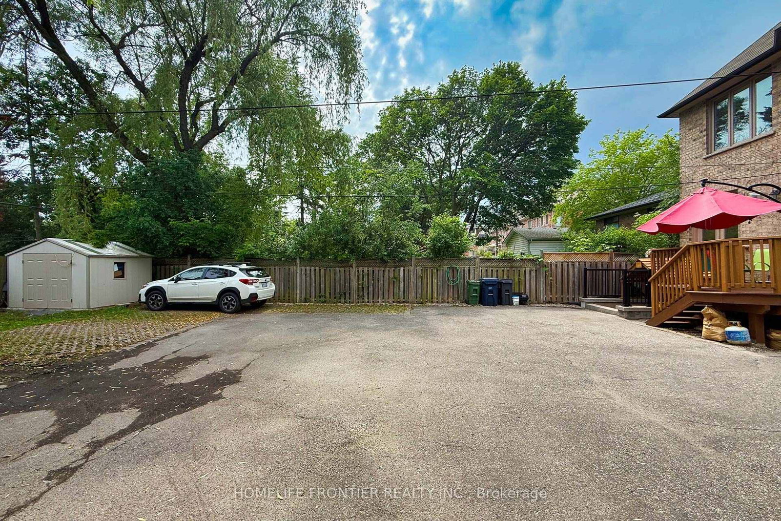 183 Finch Avenue E • Toronto, ON photo 47