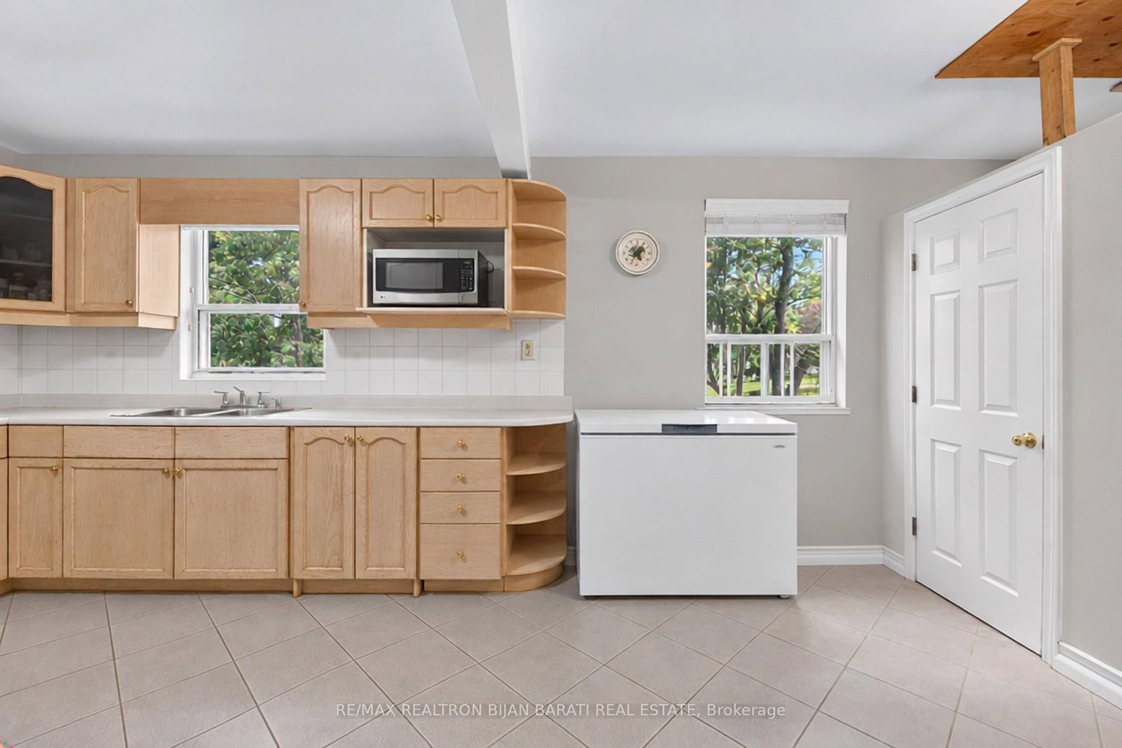 67 Princess Avenue • Toronto, ON photo 13