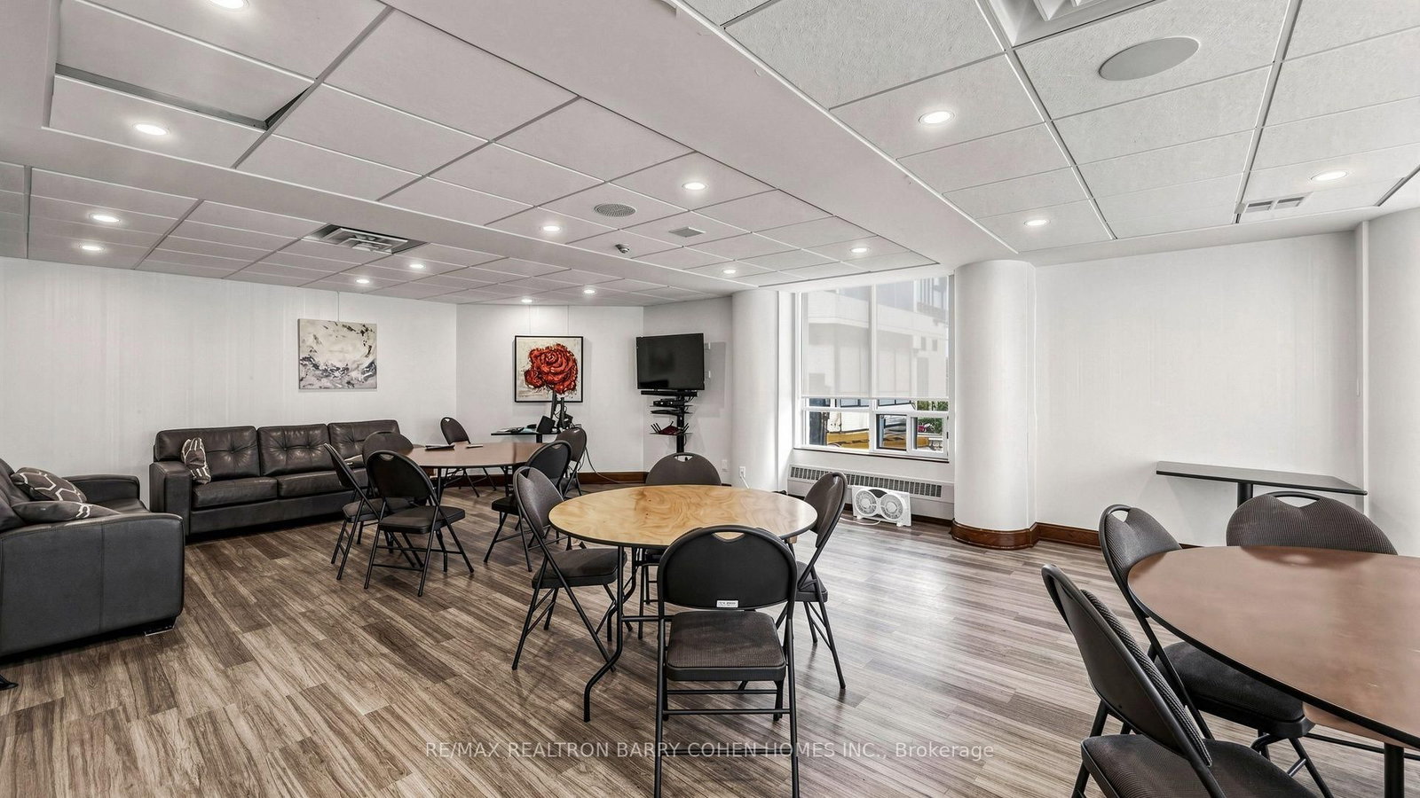 1121 Steeles Avenue W • #802 • Toronto, ON photo 42