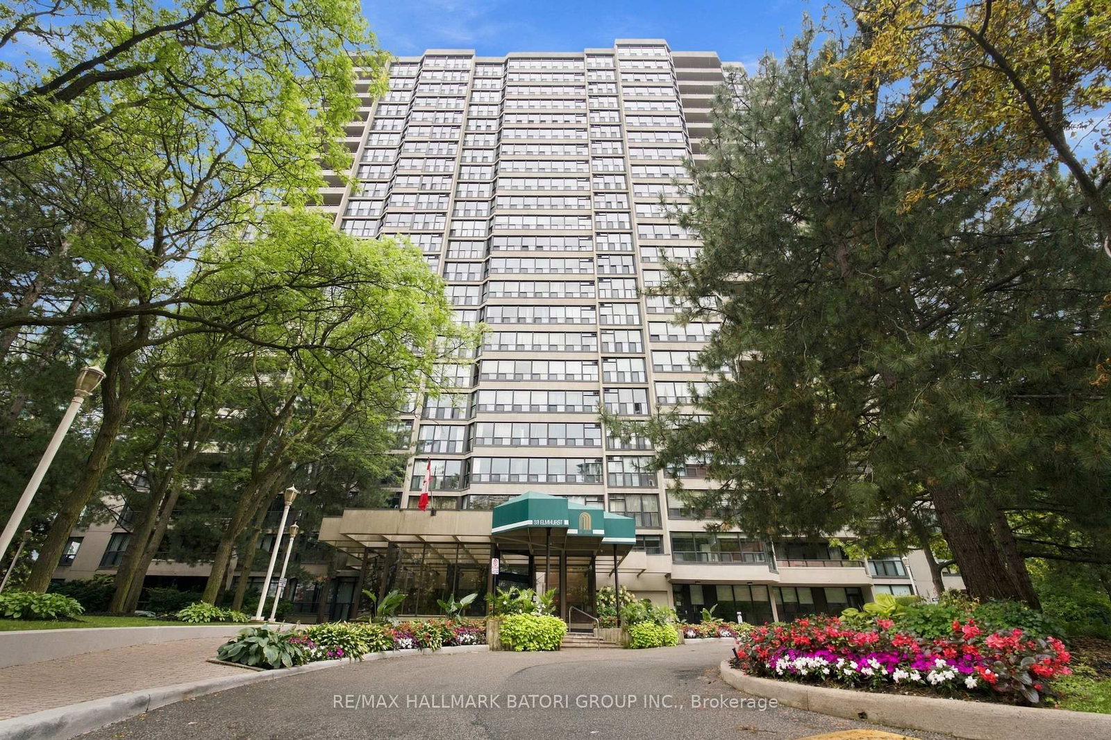 Property at 33 Elmhurst