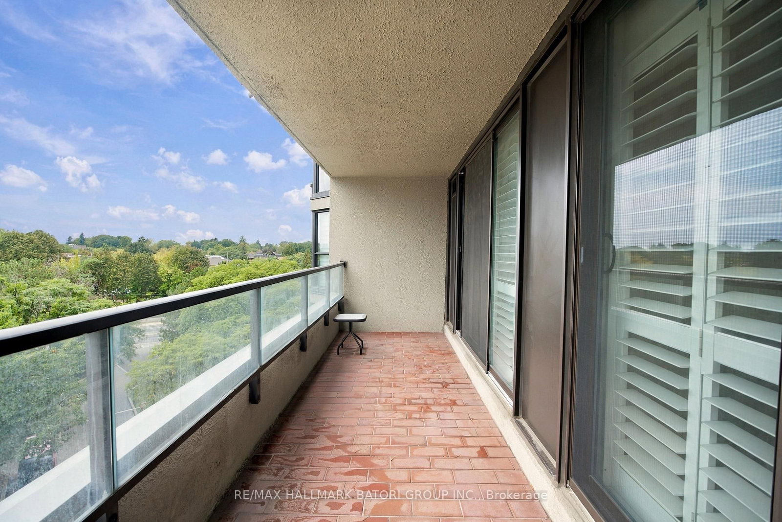 33 Elmhurst Avenue • #702 • Toronto, ON photo 11
