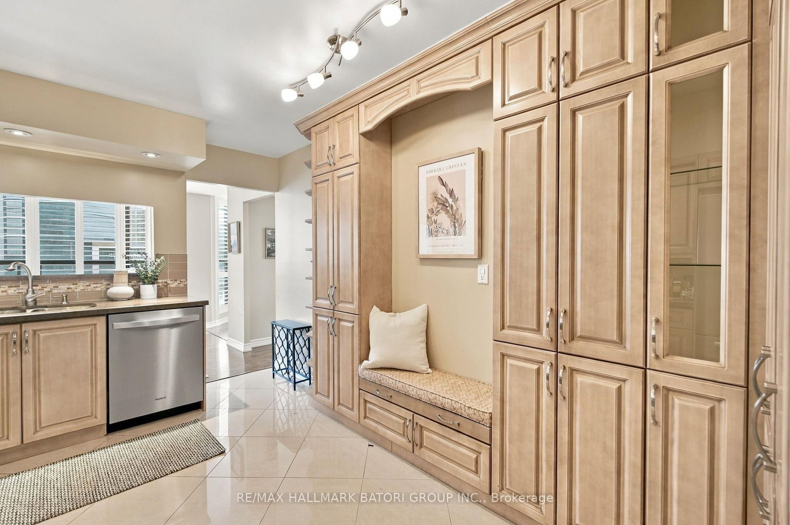 33 Elmhurst Avenue • #702 • Toronto, ON photo 14