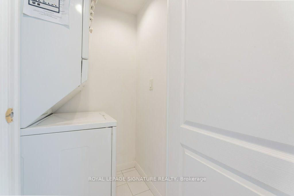 18 Stafford Street • #1013 • Toronto, ON photo 14