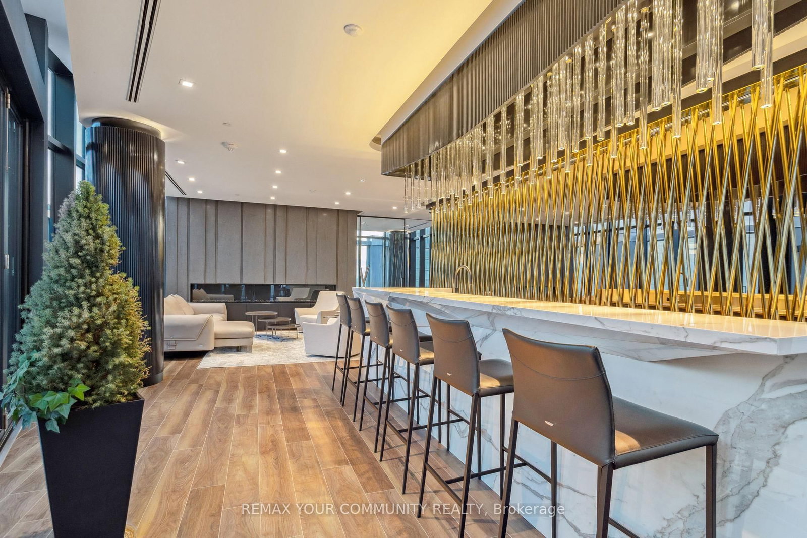 1 Yorkville Avenue • #5405 • Toronto, ON photo 31