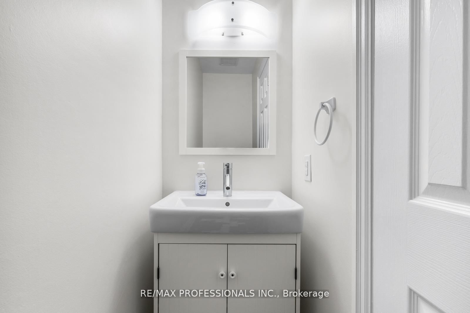 253 Wellesley Street E • #C • Toronto, ON photo 18