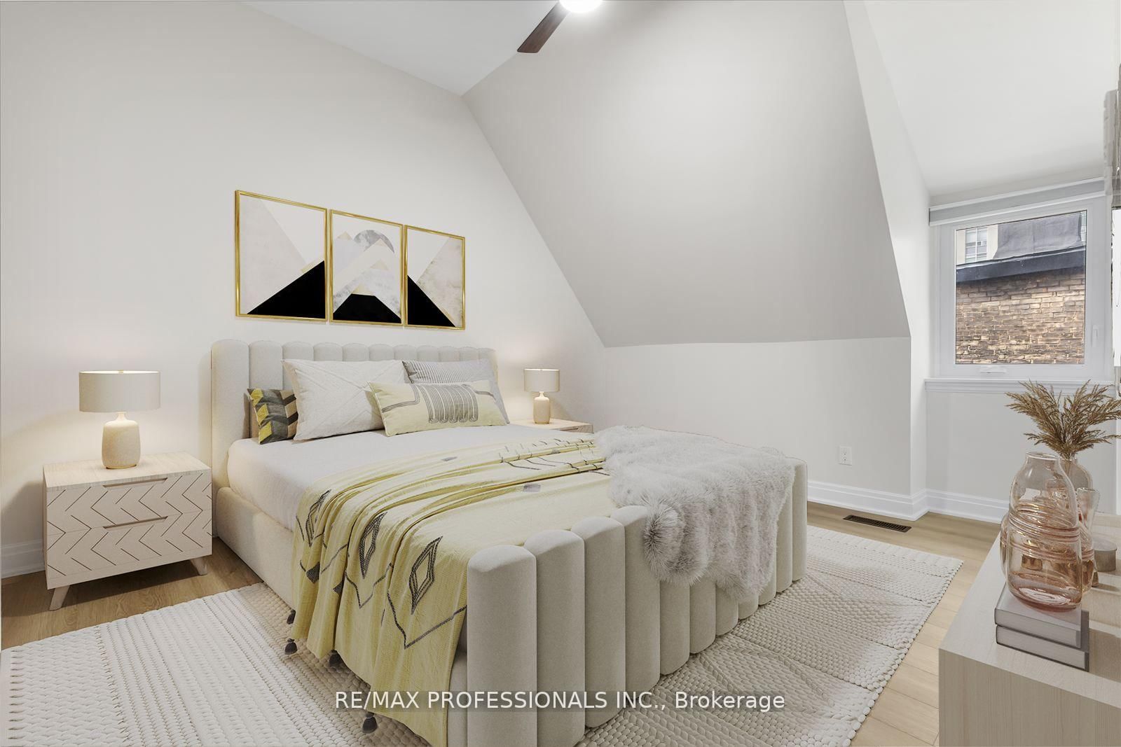 253 Wellesley Street E • #C • Toronto, ON photo 20
