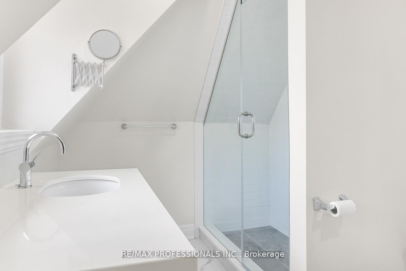 253 Wellesley Street E • #C • Toronto, ON photo 29