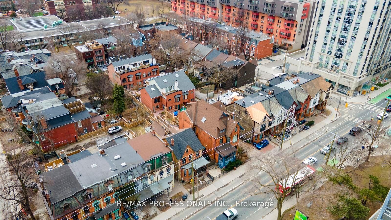 253 Wellesley Street E • #C • Toronto, ON photo 37