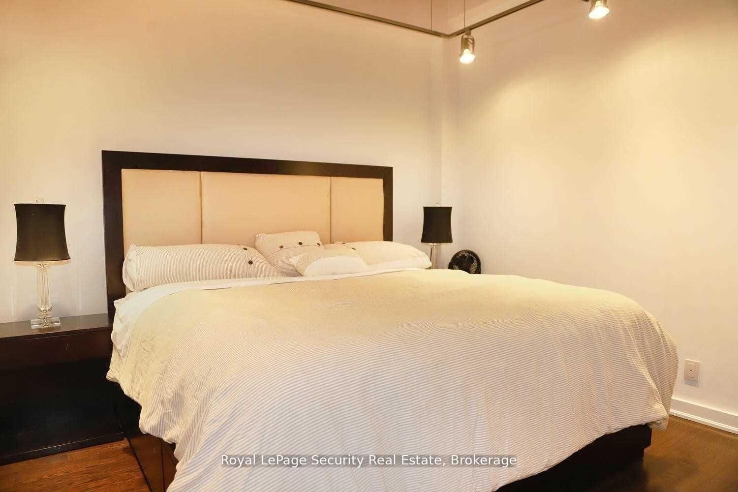 43 Hanna Avenue • #208 • Toronto, ON photo 12
