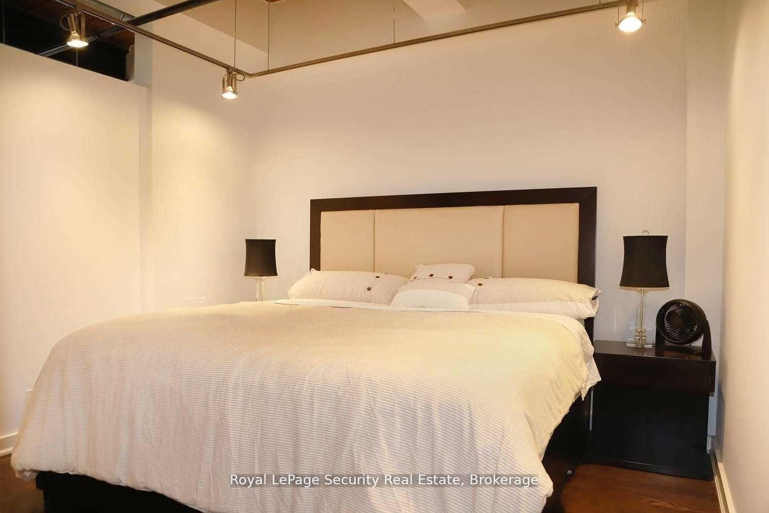43 Hanna Avenue • #208 • Toronto, ON photo 13