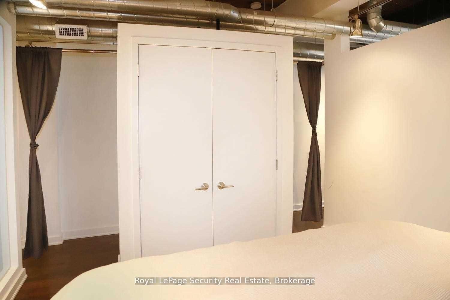 43 Hanna Avenue • #208 • Toronto, ON photo 14