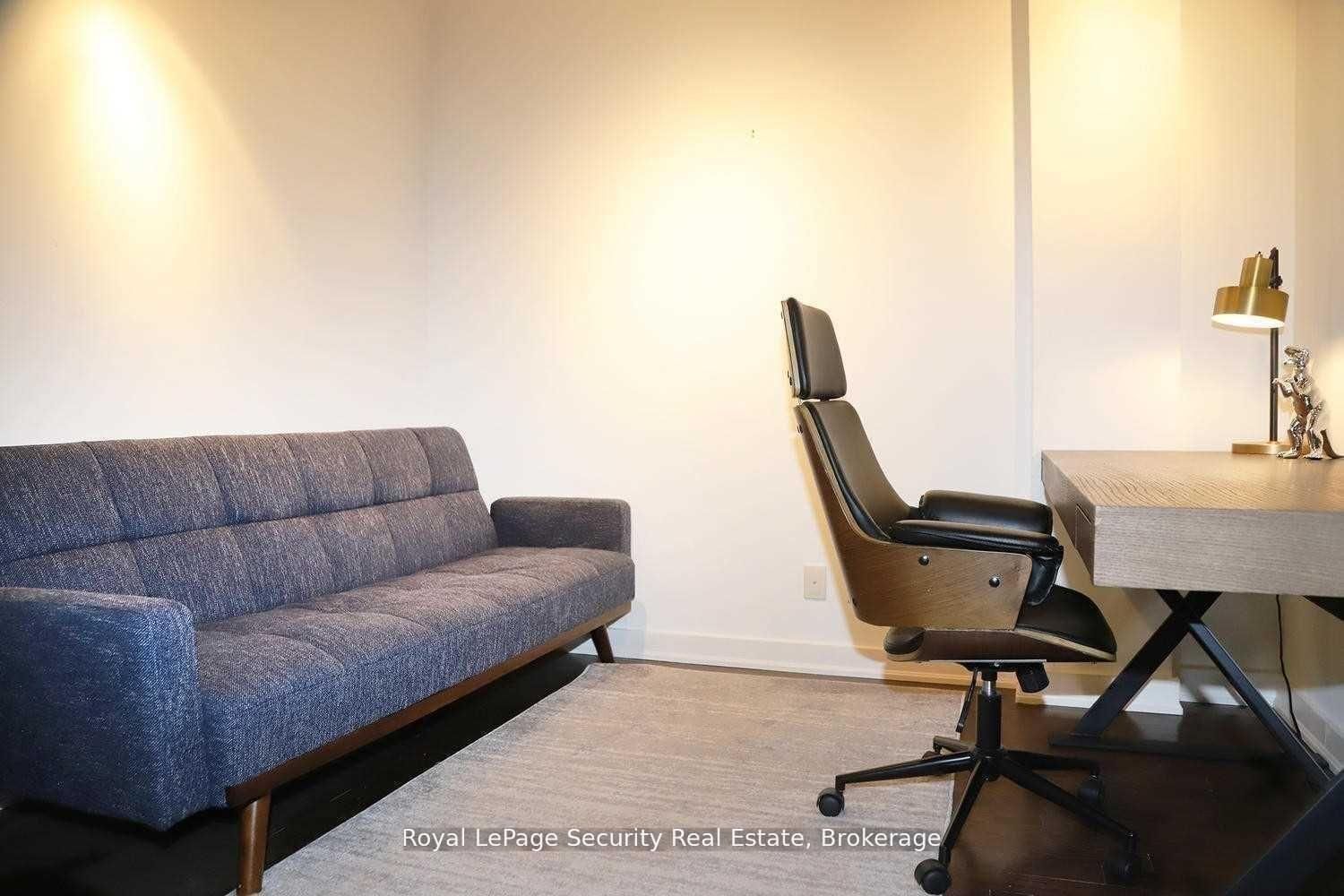 43 Hanna Avenue • #208 • Toronto, ON photo 17