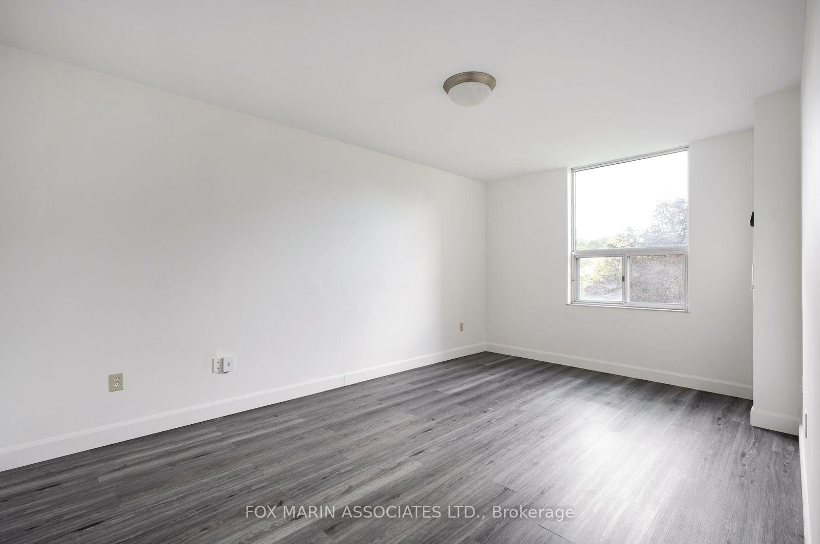 20 Edgecliff Golfway • #312 • Toronto, ON photo 15