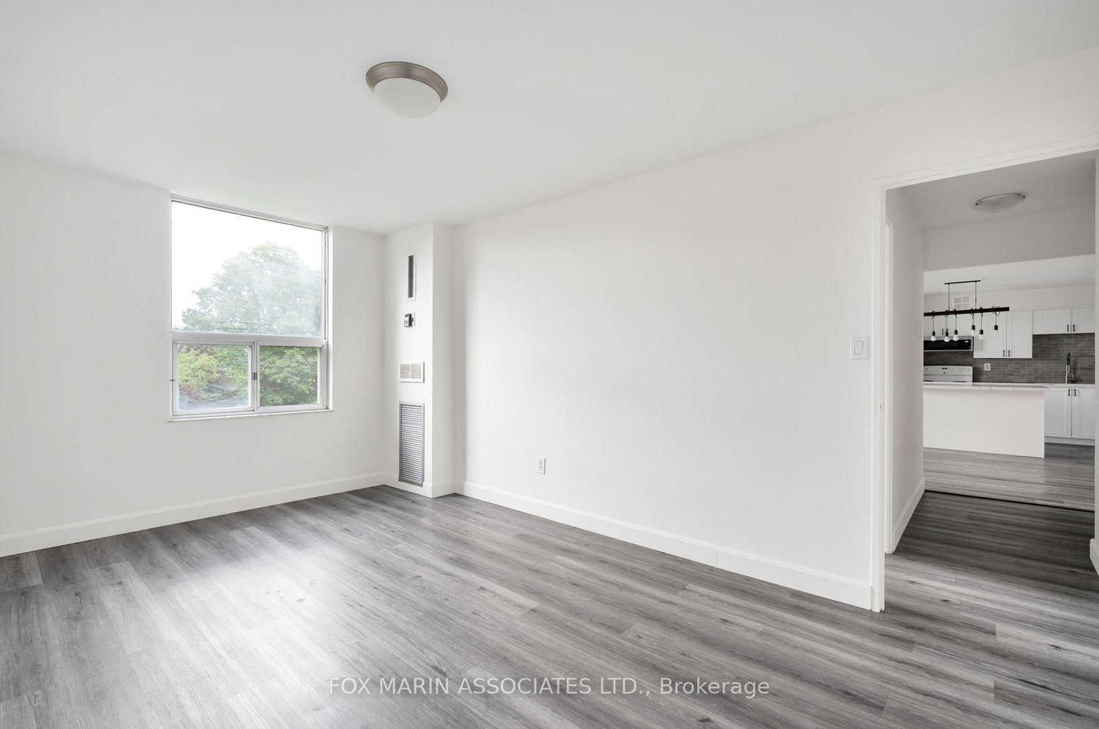 20 Edgecliff Golfway • #312 • Toronto, ON photo 16