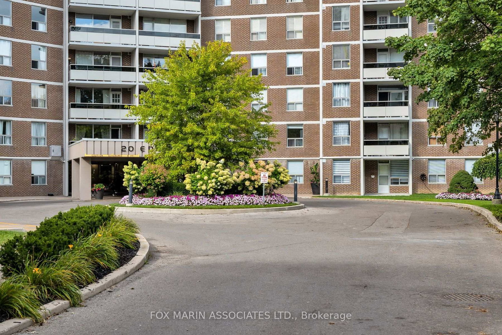 20 Edgecliff Golfway • #312 • Toronto, ON photo 29