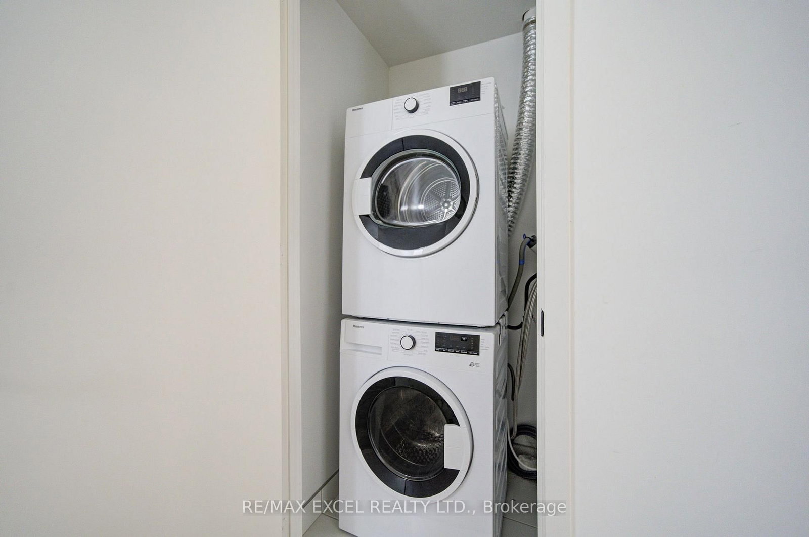 108 Peter Street • #1818 • Toronto, ON photo 15