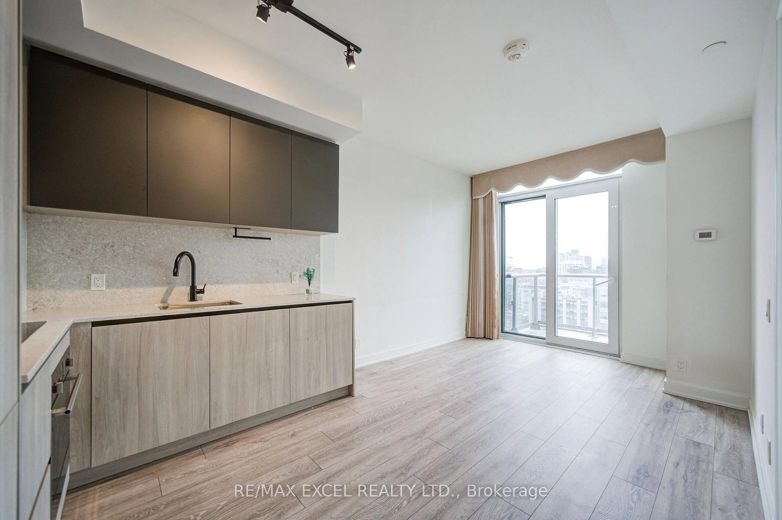 108 Peter Street • #1818 • Toronto, ON photo 22