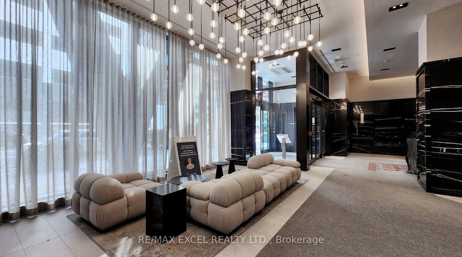 108 Peter Street • #1818 • Toronto, ON photo 35
