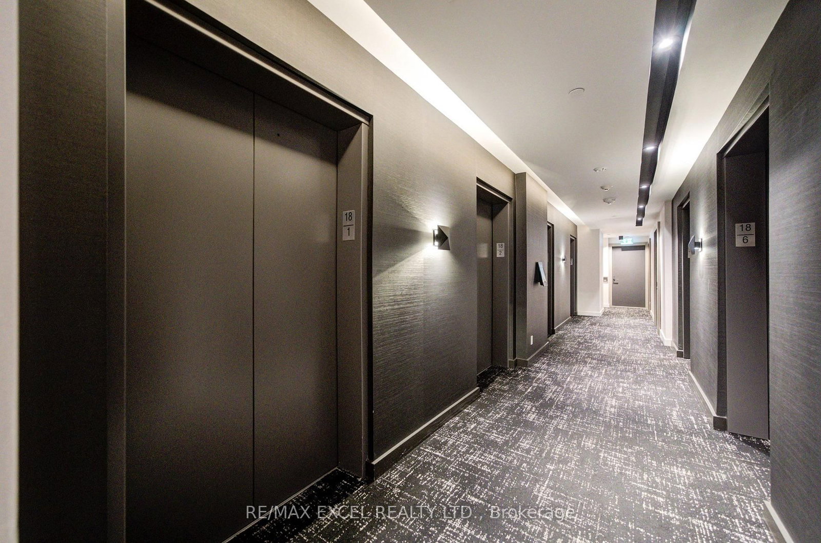 108 Peter Street • #1818 • Toronto, ON photo 5