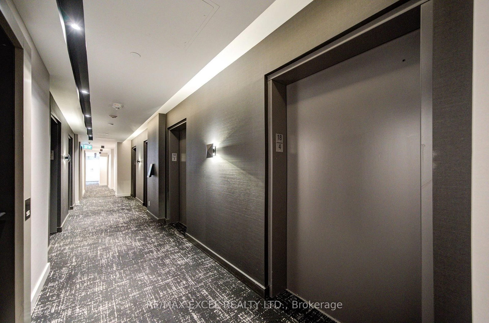 108 Peter Street • #1818 • Toronto, ON photo 6